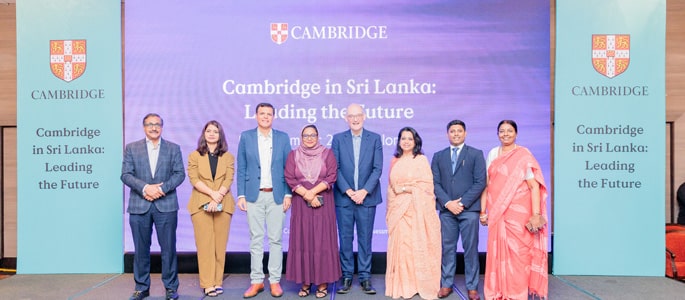 Delegates at Cambridge in Sri Lanka: Leading the Future event